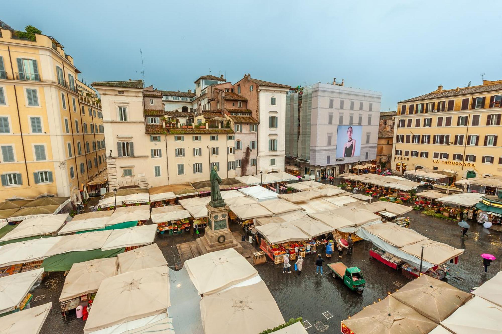 Apartment Elegantis Dimora Dell'architetto In Campo De' Fiori With Private Terrace Rome