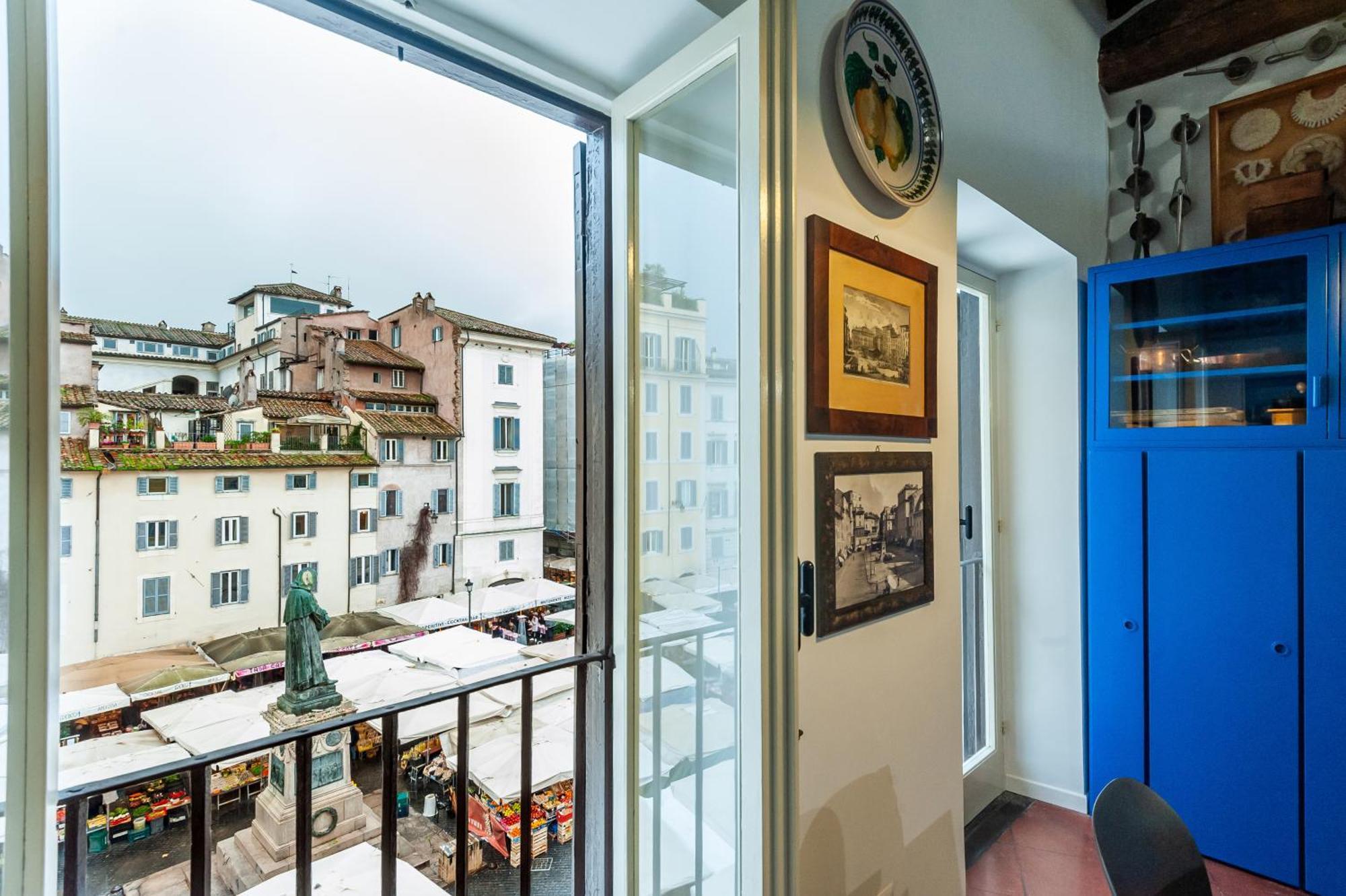 Apartment Elegantis Dimora Dell'architetto In Campo De' Fiori With Private Terrace Rome