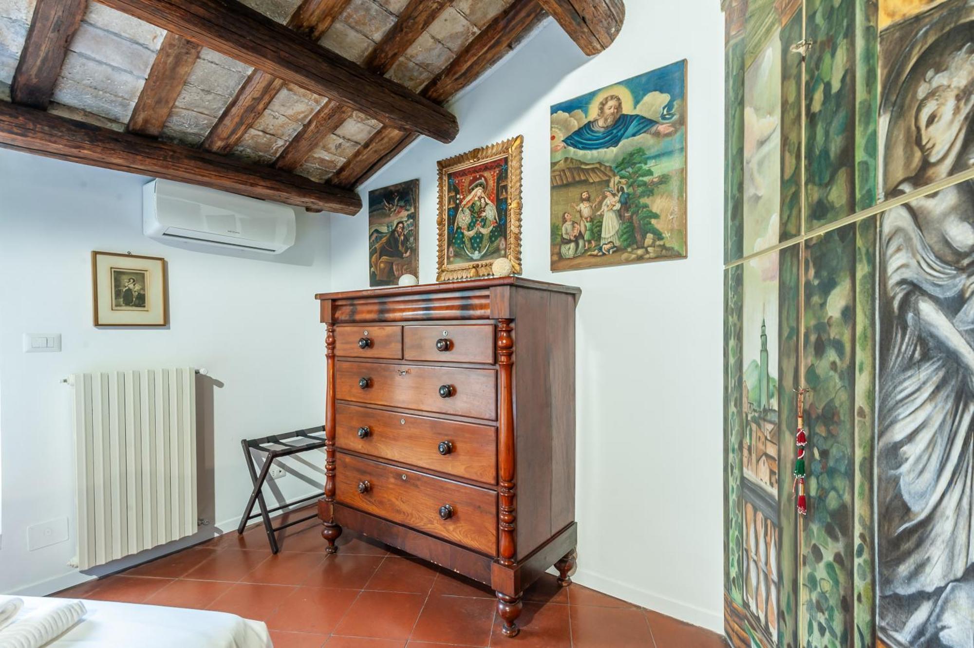 Elegantis Dimora Dell'architetto In Campo De' Fiori With Private Terrace Apartment Rome