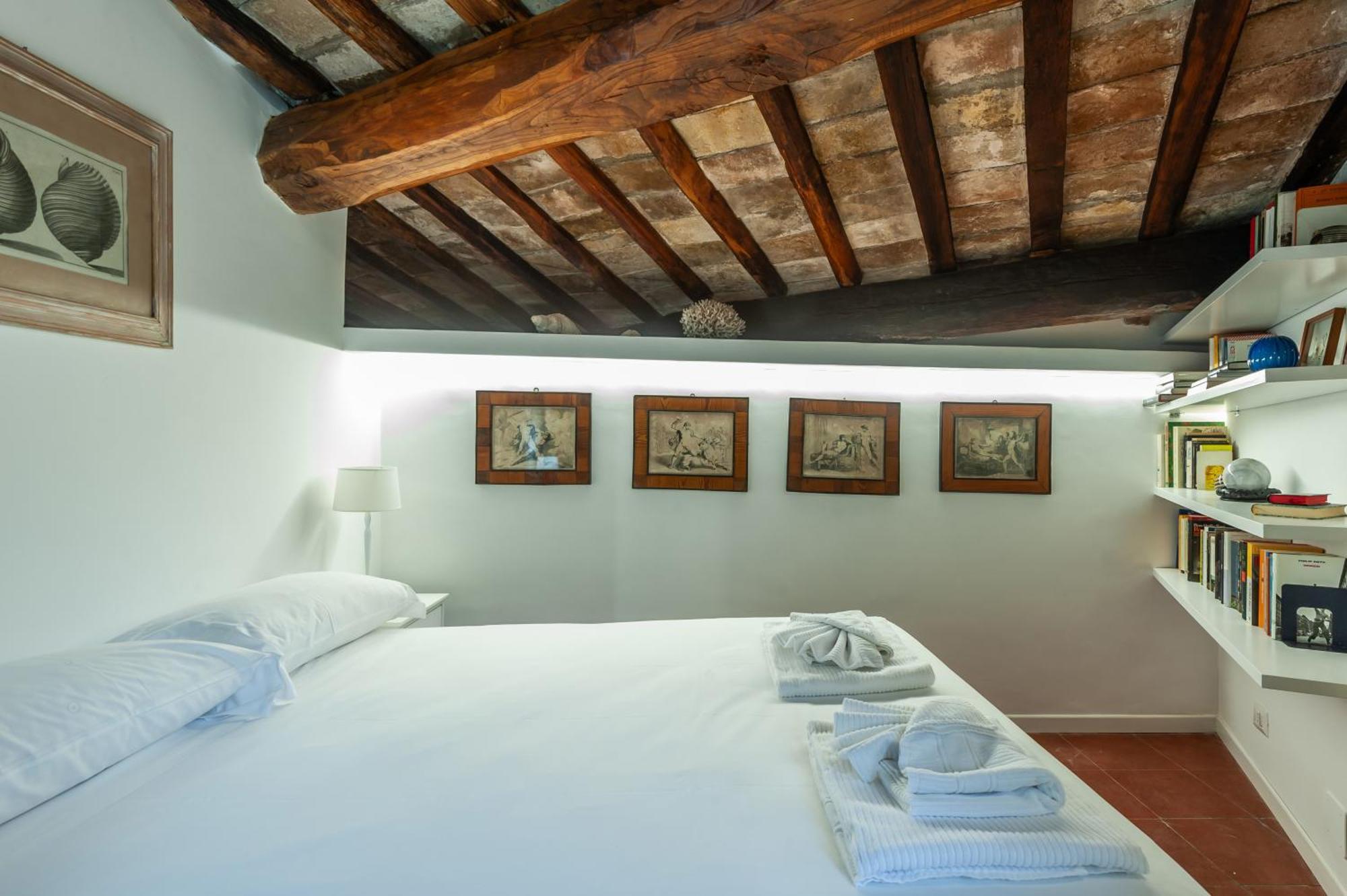 Elegantis Dimora Dell'architetto In Campo De' Fiori With Private Terrace Apartment